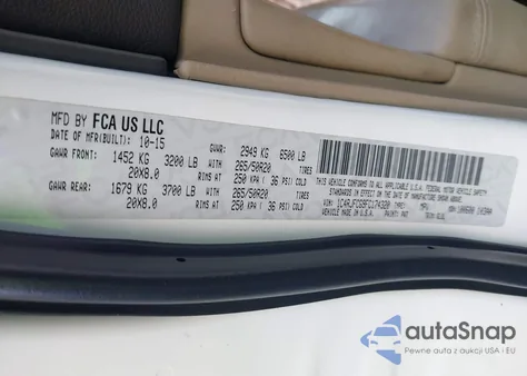 2015 Jeep Grand Cherokee Overland z USA, uszkodzony, nr VIN 1C4RJFCG9FC174320